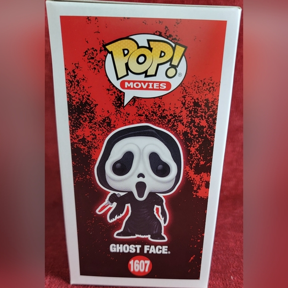 Ghost face funko # 1607 (nib) With pop protector - Picture 6 of 7